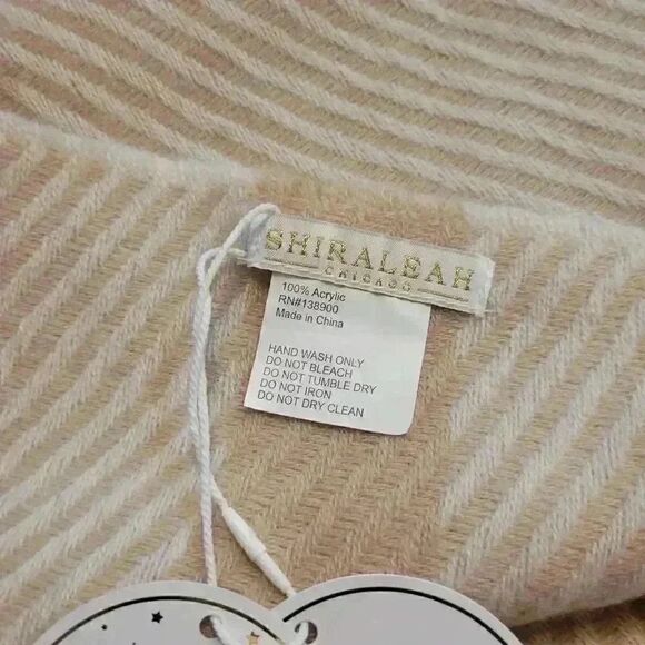 Shiraleah Ani Evry Women's Tan/Yellow Acrylic Plaid Scarf NEW - Picture 4 of 5